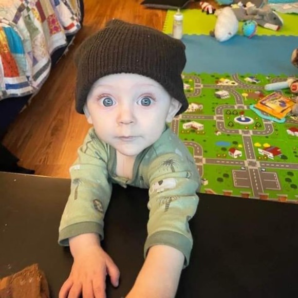 Meet your Posher, Kyle - Picture 1 of 1